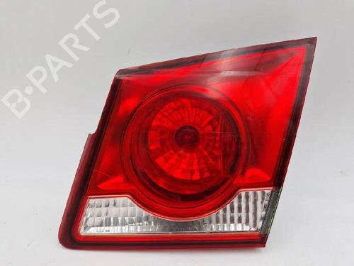 Used Right tailgate light Right tailgate light CHEVROLET CRUZE (J300) 2.0 CDI (150 hp) 30341223 30341223