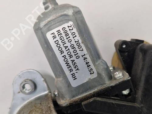 Front right window mechanism TOYOTA COROLLA Verso (ZER_, ZZE12_, R1_) 2.2 D-4D (AUR10_, AUR10R) | BP30344565C23 