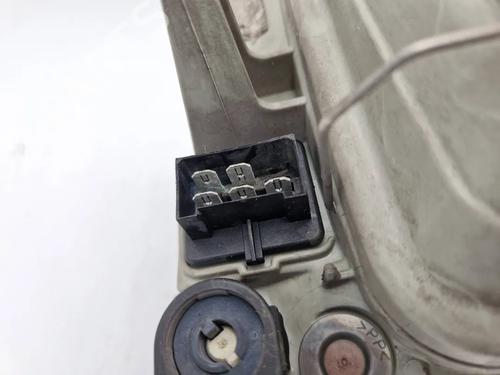 Right headlight MERCEDES-BENZ VITO Van (W638) 108 CDI 2.2 (638.094) | BP30345397C29 