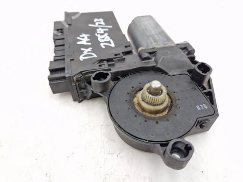 Right front window motor AUDI A4 B7 (8EC) 1.6 | BP30341582E20