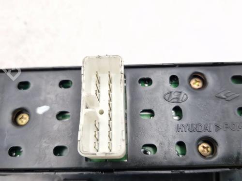 Left front window switch HYUNDAI MATRIX (FC) 1.5 CRDi | BP30342135I27  - Image 7