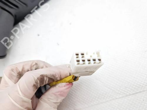 Left mirror KIA CARENS III MPV (UN) 2.0 CRDi 115 | BP30349646C26