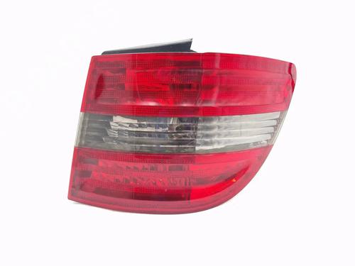 right-taillight-mercedes-benz-b-class-sports-tourer-w245-2005-2006-2007-2008-2009-2010-2011-30348315 main image