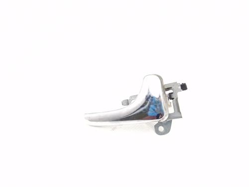 Used Front right interior door handle Front right interior door handle VOLVO V40 Estate (645) 1.8 (115 hp) 30351343 30351343