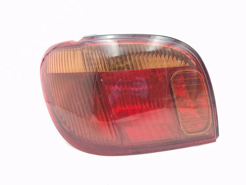 Used Left taillight TOYOTA YARIS (_P1_) 1.4 D-4D (NLP10_, NLP10R) (75 hp) 30346414