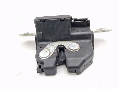 Used Tailgate lock OPEL CORSA D (S07) 1.0 (L08, L68) (65 hp) 30342042