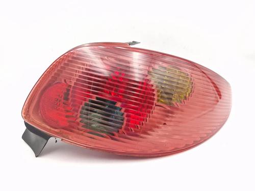 Used Right taillight PEUGEOT 206 Hatchback (2A/C) 1.4 HDi eco 70 (68 hp) 30345848