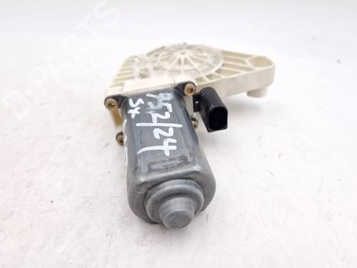 Left front window motor MERCEDES-BENZ A-CLASS (W169) A 170 (169.032, 169.332) | BP30341413E21