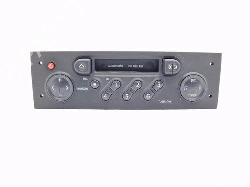 radio-renault-scenic-ii-jm01_-2003-2004-2005-2006-2007-2008-2009-2010-30346109 main image