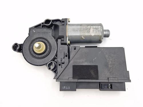 Used Right front window motor AUDI A2 (8Z0) 1.2 TDI (61 hp) 30344072