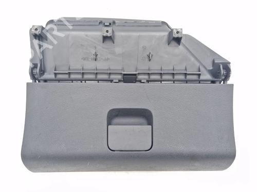 Used Cup/Object holder VW POLO IV (9N_, 9A_) 1.4 TDI (80 hp) 30341353