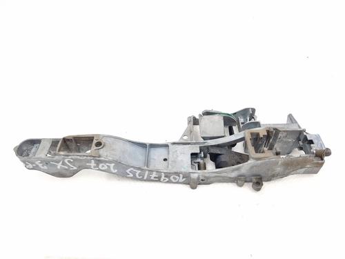 front-left-exterior-door-handle-peugeot-207-wa_-wc_-2006-2007-2008-2009-2010-2011-2012-2013-2014-2015-30347899 main image