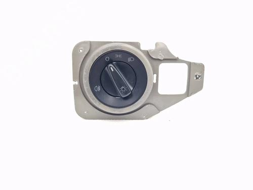 Lichtschalter für VW NEW BEETLE (9C1, 1C1) 1.6 (100 hp) 30347830