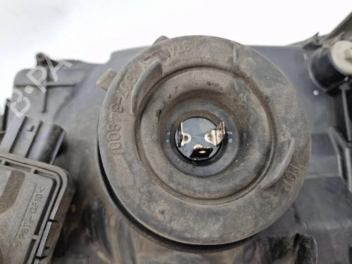 Left headlight HONDA CR-V I (RD) 2.0 16V 4WD (RD1, RD3) | BP30347519C28 