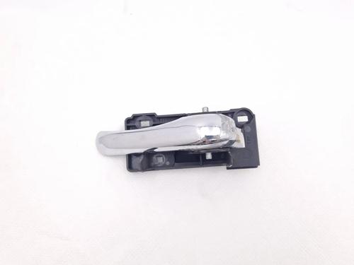 Used Front right interior door handle Front right interior door handle ALFA ROMEO 147 (937_) 1.6 16V T.SPARK (937.AXA1A, 937.AXB1A, 937.BXB1A) (120 hp) 30347704 30347704