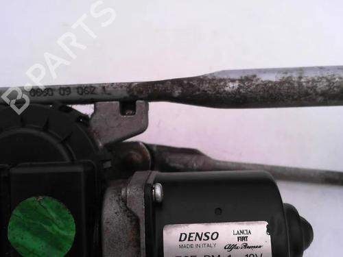 Front wiper motor FIAT BRAVO II (198_) 1.4 (198AXA1B) | BP30340955M29