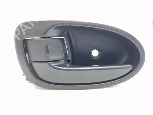 Used Front left interior door handle TOYOTA YARIS (_P9_) 1.3 VVT-i (SCP90_, SCP90R) (87 hp) 30342269