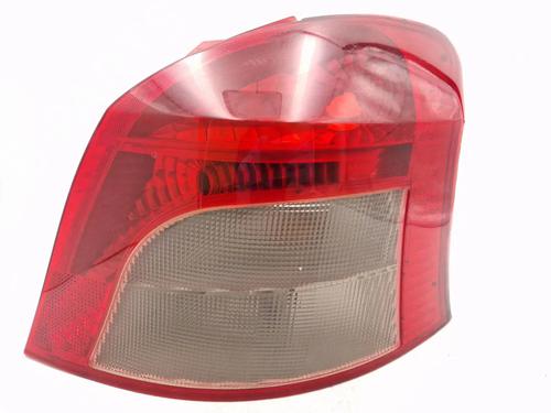 Used Right taillight TOYOTA YARIS (_P9_) 1.3 VVT-i (SCP90_, SCP90R) (87 hp) 30342339
