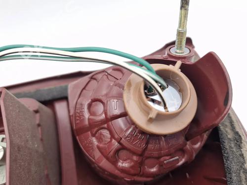 Left taillight TOYOTA RAV 4 II (_A2_) 2.0 D 4WD (CLA20_, CLA21_, CLA20R, CLA21R) | BP30342985C34 