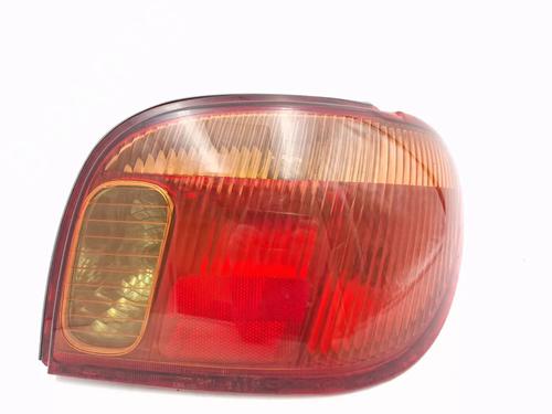 Used Right taillight TOYOTA YARIS (_P1_) 1.4 D-4D (NLP10_, NLP10R) (75 hp) 30341471