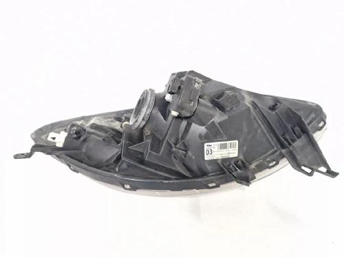 Right headlight TOYOTA YARIS (_P9_) 1.4 D-4D (NLP90_, NLP90R) | BP31082321C29 