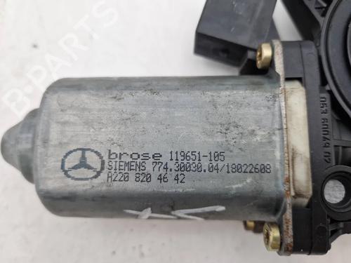 Left front window motor MERCEDES-BENZ C-CLASS (W203) C 320 CDI (203.020) | BP30341429E21