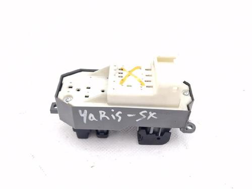 Switch TOYOTA YARIS (_P9_) 1.4 D-4D (NLP90_, NLP90R) | BP34645404I30  - Image 7