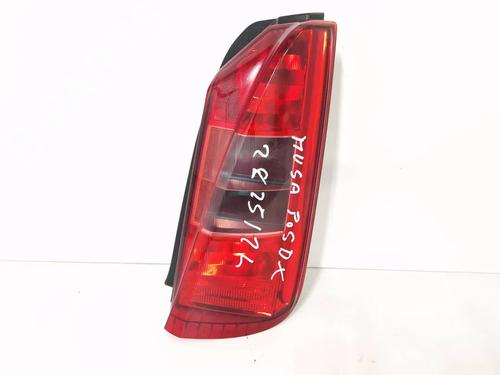 right-taillight-lancia-musa-350_-2004-2005-2006-2007-2008-2009-2010-2011-2012-30343096 main image