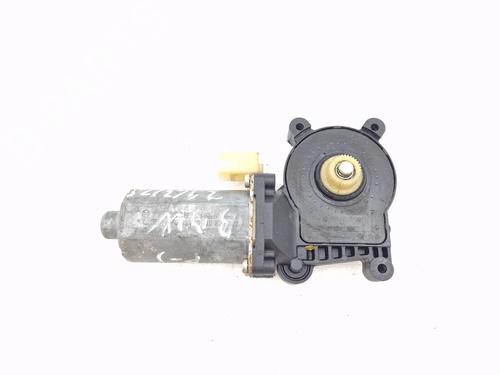 Used Left rear window motor Left rear window motor BMW 3 Touring (E46) 330 d (184 hp) 30349422 30349422