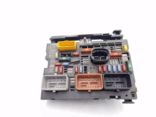 Used Fuse box Fuse box PEUGEOT 308 I (4A_, 4C_) 1.6 HDi (109 hp) 30344411 30344411