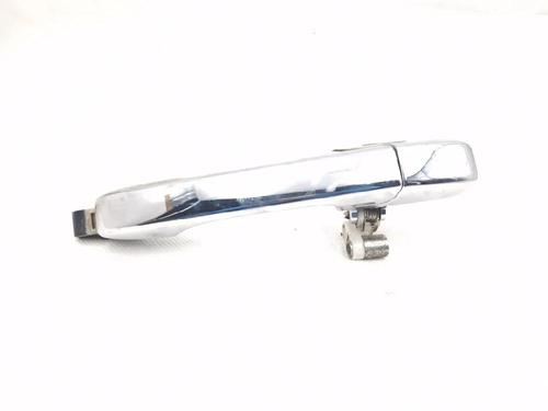 rear-right-exterior-door-handle-honda-cr-v-ii-rd_-2001-2002-2003-2004-2005-2006-2007-33747625 main image