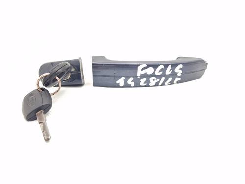 front-left-exterior-door-handle-ford-focus-ii-da_-hcp-dp-2004-2005-2006-2007-2008-2009-2010-2011-2012-2013-30347861 main image