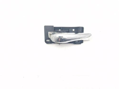 Used Front right interior door handle Front right interior door handle ALFA ROMEO 147 (937_) 1.9 JTD (937.AXD1A, 937.BXD1A, 937.AXV1A, 937.BXB1A,... (115 hp) 34418346 34418346