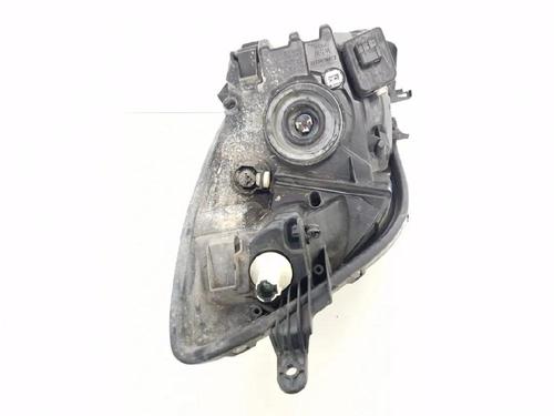 Right headlight TOYOTA YARIS (_P9_) 1.4 D-4D (NLP90_, NLP90R) | BP31082321C29 