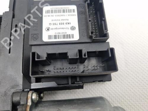 Left front window motor VW GOLF PLUS V (5M1, 521) 2.0 TDI | BP40492078E21 - Image 5