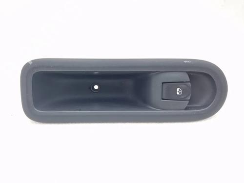 right-rear-window-switch-renault-twingo-ii-cn0_-2007-30349886 main image