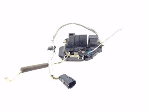 Used Front right lock KIA CARENS I MPV (FC, FJ) 2.0 CRDi (140 hp) 30348422