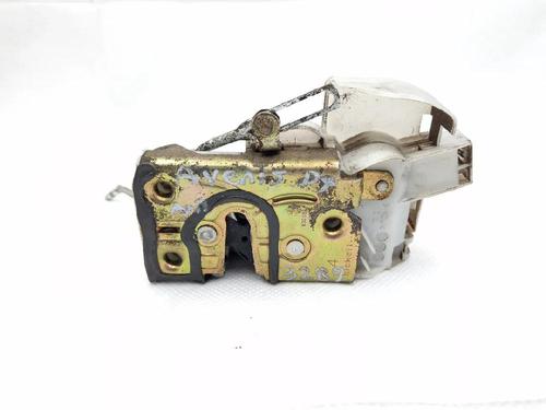 Used Front right lock Front right lock TOYOTA AVENSIS (_T22_) 2.0 D-4D (CDT220_, CDT220R) (110 hp) 30619258 30619258