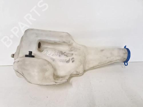 Used Windscreen washer tank Windscreen washer tank 39398894 39398894