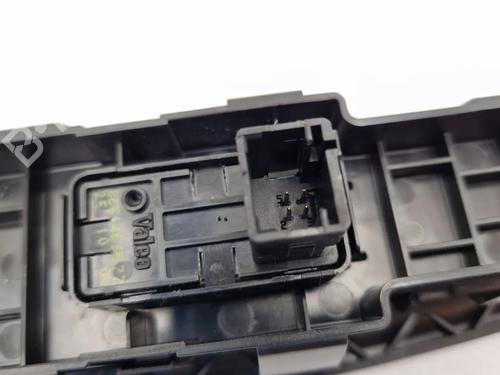 Left front window switch CITROËN C4 Coupe (LA_) 1.6 HDi | BP30345028I27 - Image 5