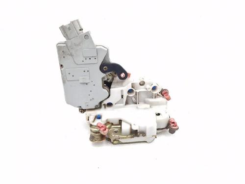 Used Front left lock Front left lock NISSAN PRIMERA (P11) 2.0 TD (90 hp) 33263720 33263720