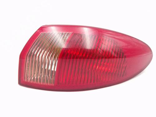 Used Right taillight ALFA ROMEO 147 (937_) 1.6 16V T.SPARK (937.AXA1A, 937.AXB1A, 937.BXB1A) (120 hp) 30343298