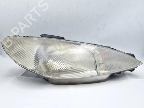 Used Right headlight PEUGEOT 206 Hatchback (2A/C) 1.4 i (75 hp) 30350602