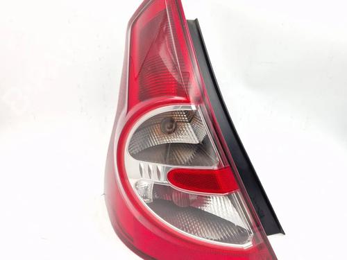 left-taillight-dacia-sandero-2008-30346108 main image