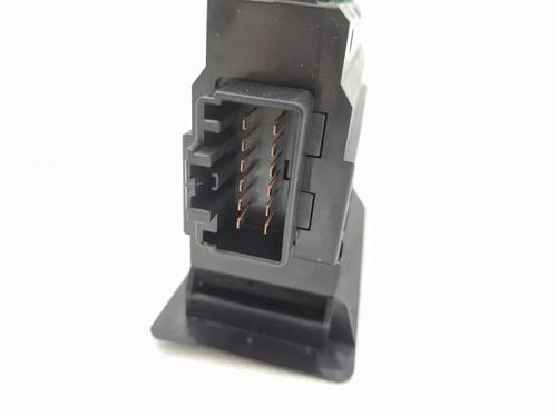 Left front window switch VOLVO V70 II (285) D5 | BP30347276I27 - Image 5