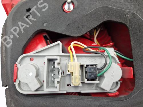 Left taillight TOYOTA YARIS (_P9_) 1.3 VVT-i (SCP90_, SCP90R) | BP30345180C34