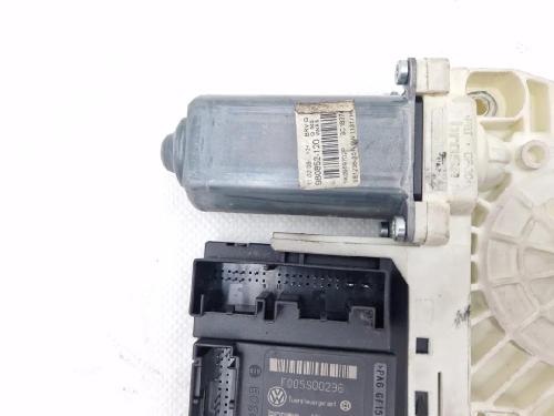 Right front window motor VW PASSAT B6 (3C2) 2.0 TDI | BP40528667E20 - Image 8