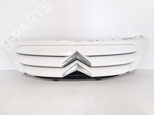 Used Grille CITROËN C3 I (FC_, FN_) 1.4 HDi (68 hp) 30350749