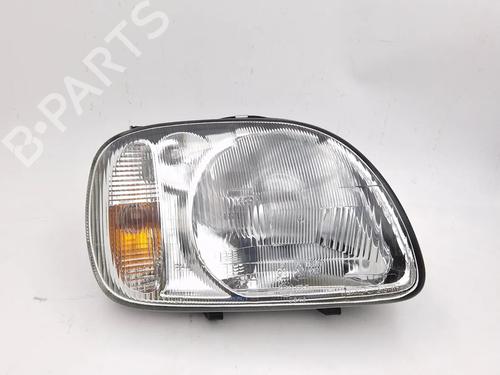 Used Right headlight Right headlight NISSAN MICRA II (K11) 1.5 D (57 hp) 30345981 30345981