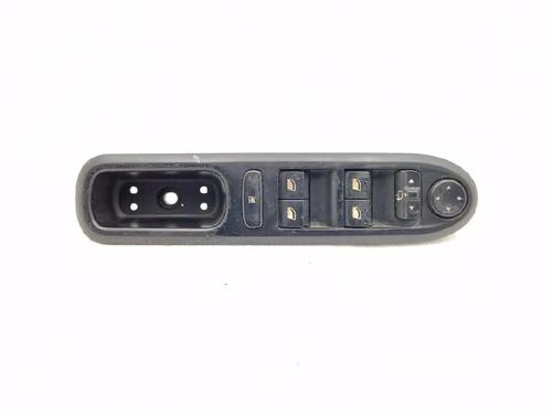 Used Switch Switch PEUGEOT 407 (6D_) 2.0 HDi 135 (6DRHRH, 6DRHRE, 6DRHRG, 6DRHRJ) (136 hp) 31918531 31918531